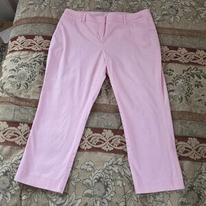 New York & Company Pink Stretch Capri Pant. Size 12